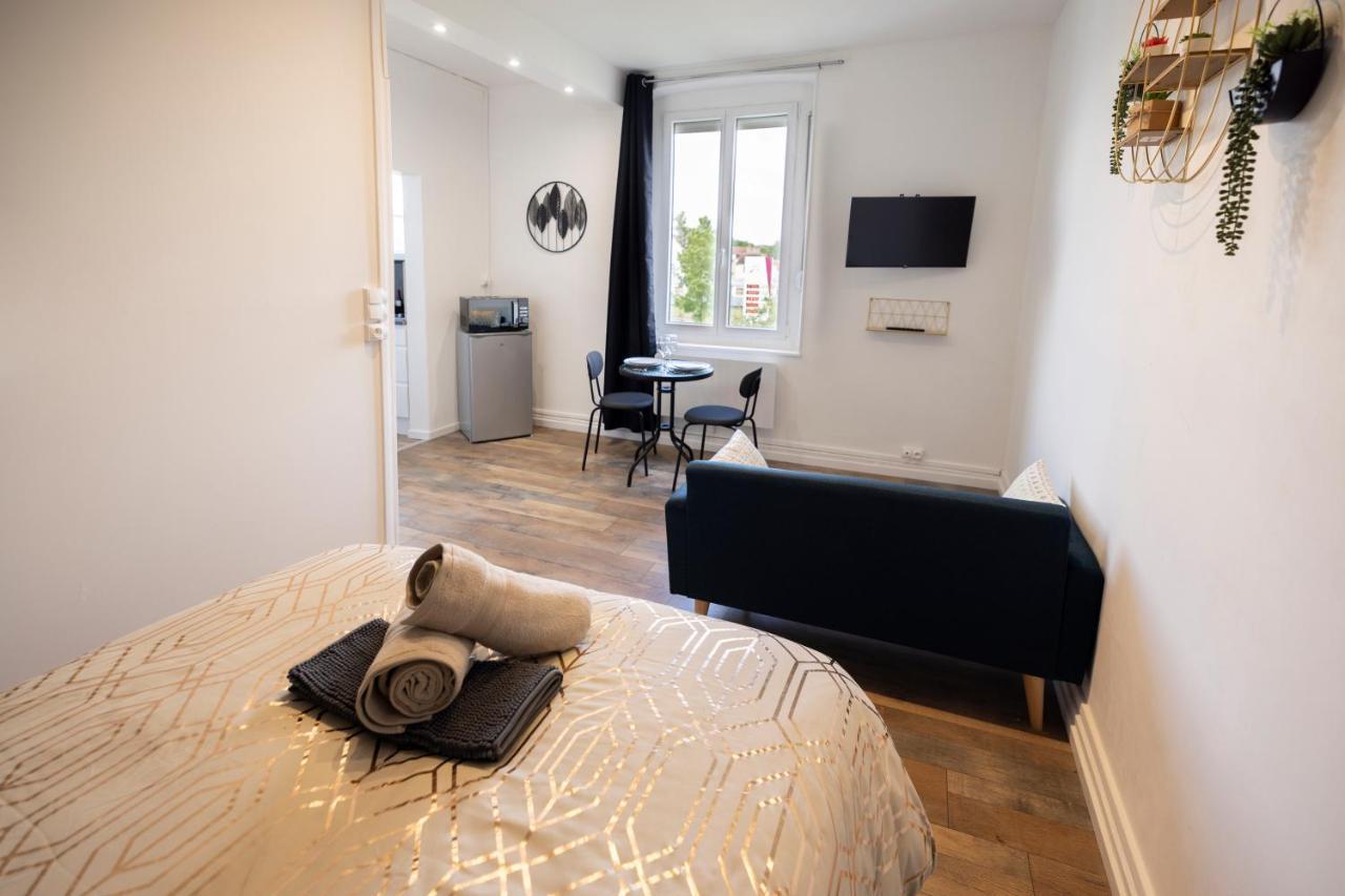 Ferienwohnung Ld-Location Montlucon Intermarche Exterior foto