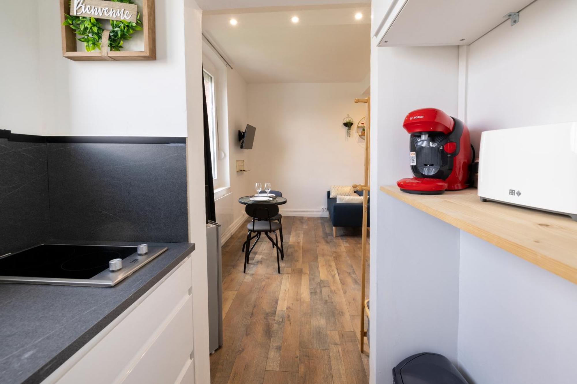 Ferienwohnung Ld-Location Montlucon Intermarche Exterior foto